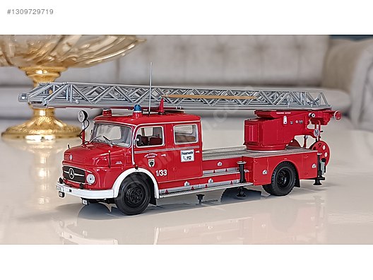 Minichamps. Mercedes Aerial Ladder 1966. Ref. 439 031070. Sans boîte