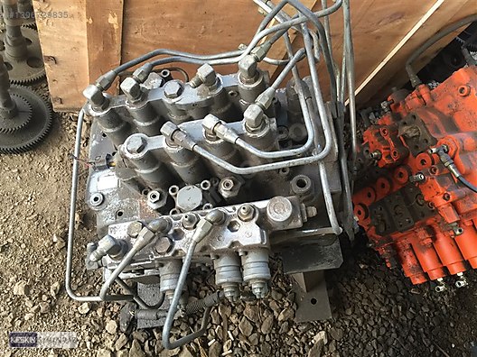 HİTACHİ ZX 210 PARÇALAR CER VALF POMPA MAKARA MOTOR ŞANZIMAN
