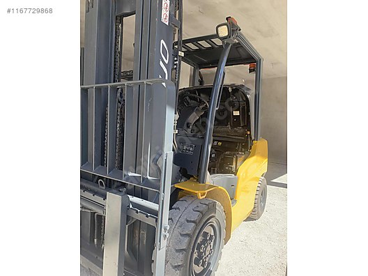 Machinery / Industrial / Carrying & Stacking Equipment / Forklifts / For Sale / ON