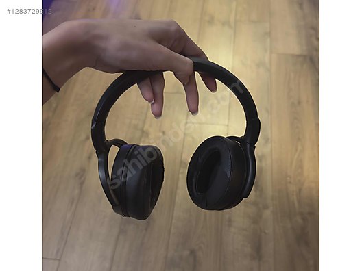 Used & Brand New Items / Cell Phones & Accessories / Accessories / Bluetooth Headphones