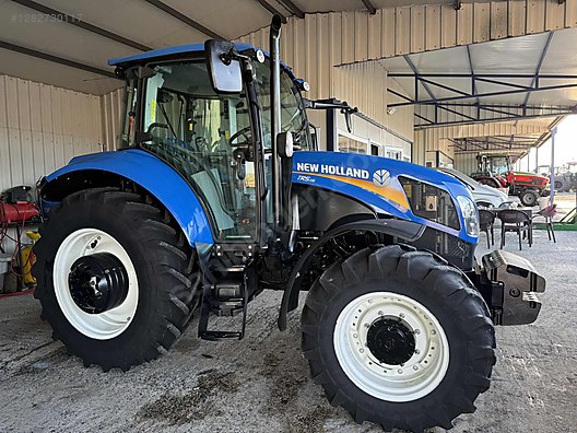 Machinery / Agricultural Machines / Tractors / New Holland / TR5.115