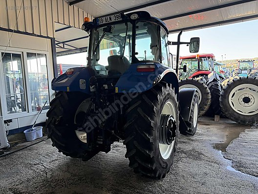 Machinery / Agricultural Machines / Tractors / New Holland / TR5.115