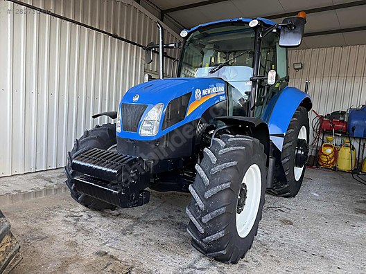 Machinery / Agricultural Machines / Tractors / New Holland / TR5.115