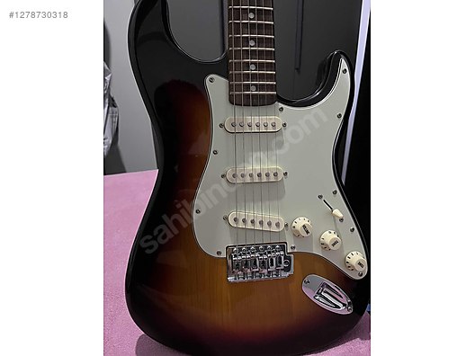 İkinci El ve Sıfır Alışveriş / Müzik / Müzik Aletleri / Telli Çalgılar / Gitar / Elektro