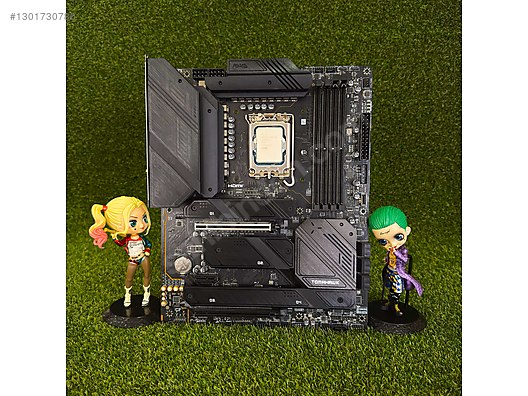 Intel Core i5-13600K + MSI MAG Z790 TOMAHAWK WIFI + 16GB DDR5 on