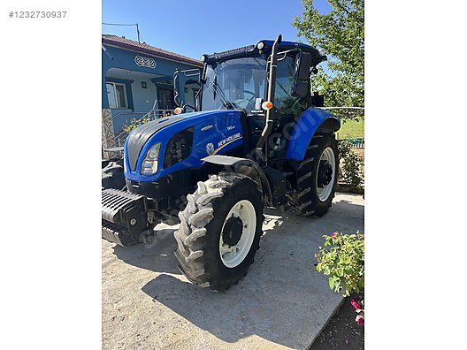 Machinery / Agricultural Machines / Tractors / New Holland / TR5.100