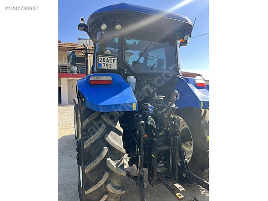 Machinery / Agricultural Machines / Tractors / New Holland / TR5.100