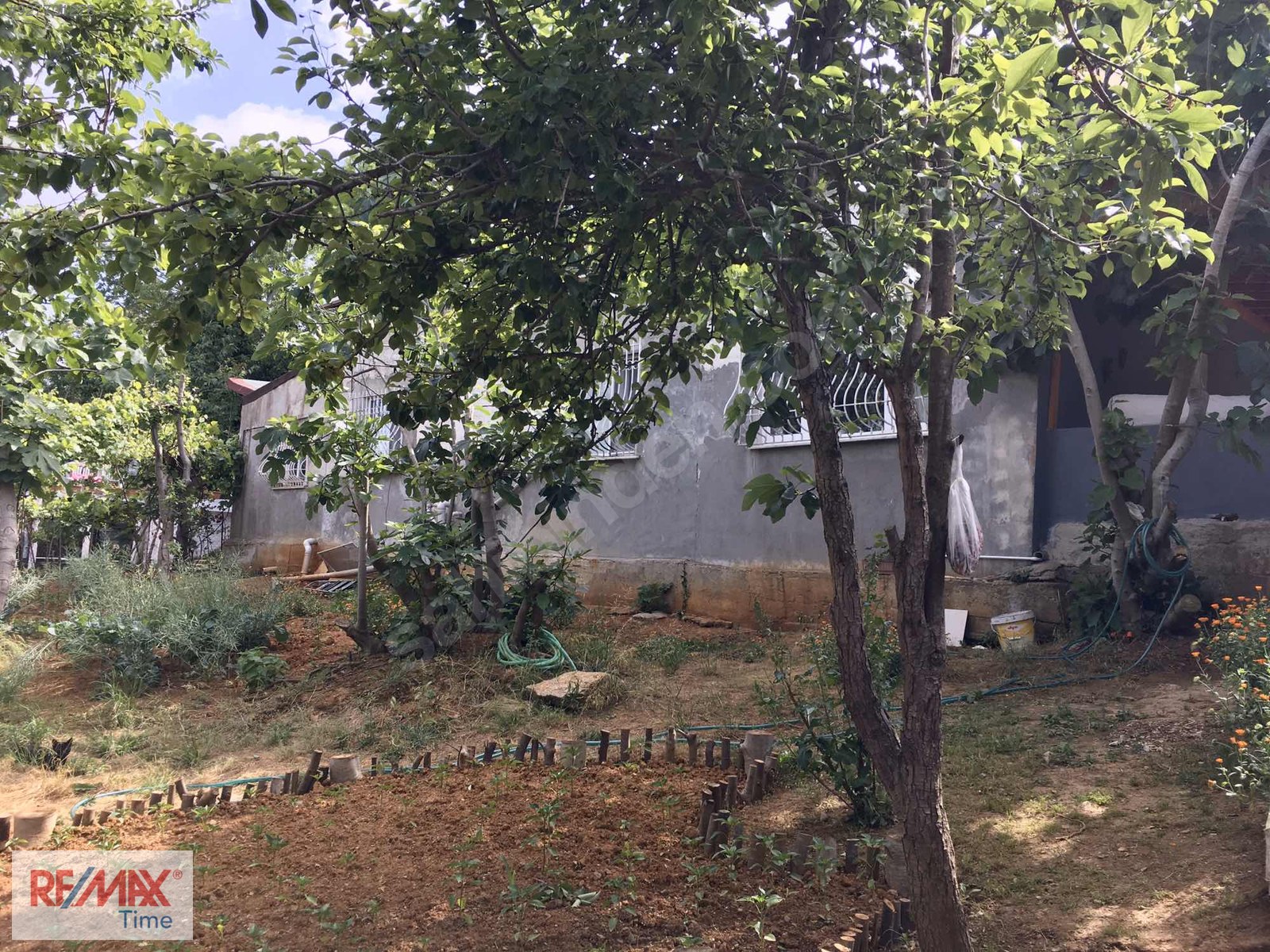 REMAXTİME�DAN 1DÖNÜM BAHÇELİ MÜSTAKİL 2+1 TEMİZ EV Kiralık Müstakil