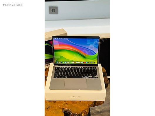 Apple Macbook / ÖZEL ÜRETİM TR' DE TEK 2020 MACBOOK PRO İ7 32 RAM
