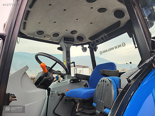 Machinery / Agricultural Machines / Tractors / New Holland / TD90D