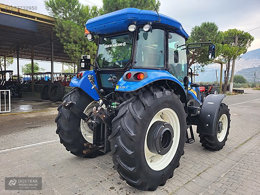 Machinery / Agricultural Machines / Tractors / New Holland / TD90D