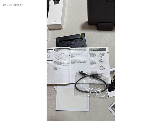 Used & Brand New Items / Cameras & Photographic Equipment / Analogue Film Cameras / Instant Camera