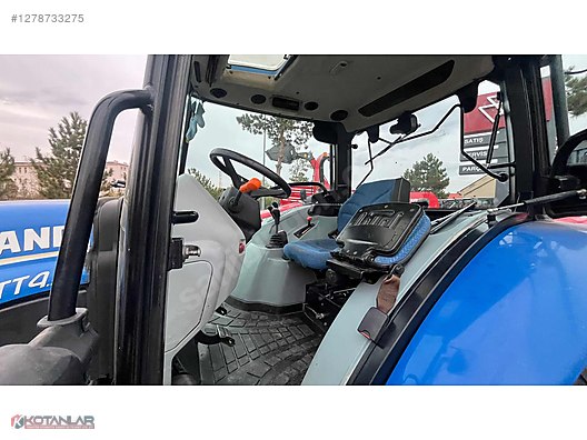 Machinery / Agricultural Machines / Tractors / New Holland / TT4.50