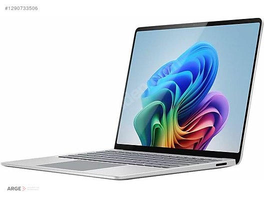 Microsoft / SURFACE LAPTOP 7 ULTRA 7-266V 16GB RAM 256SSD QHD
