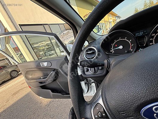 Vasıta / Otomobil / Ford / Fiesta / 1.25 / Trend