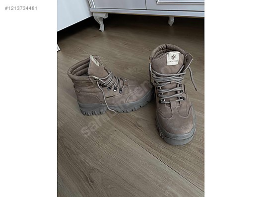 İkinci El ve Sıfır Alışveriş / Giyim & Aksesuar / Kadın / Ayakkabı / Bot