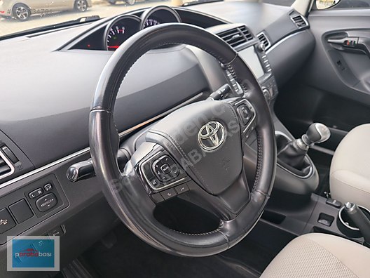Toyota Verso 1.6 D-4D  Premium - 2017