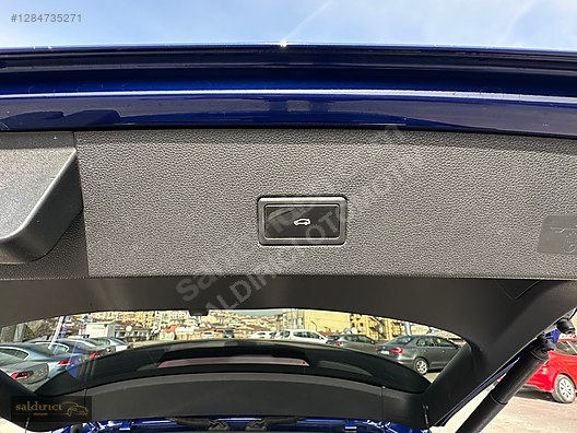 Vasıta / Arazi, SUV & Pickup / Volkswagen / T-Roc / 1.5 TSI / R Line