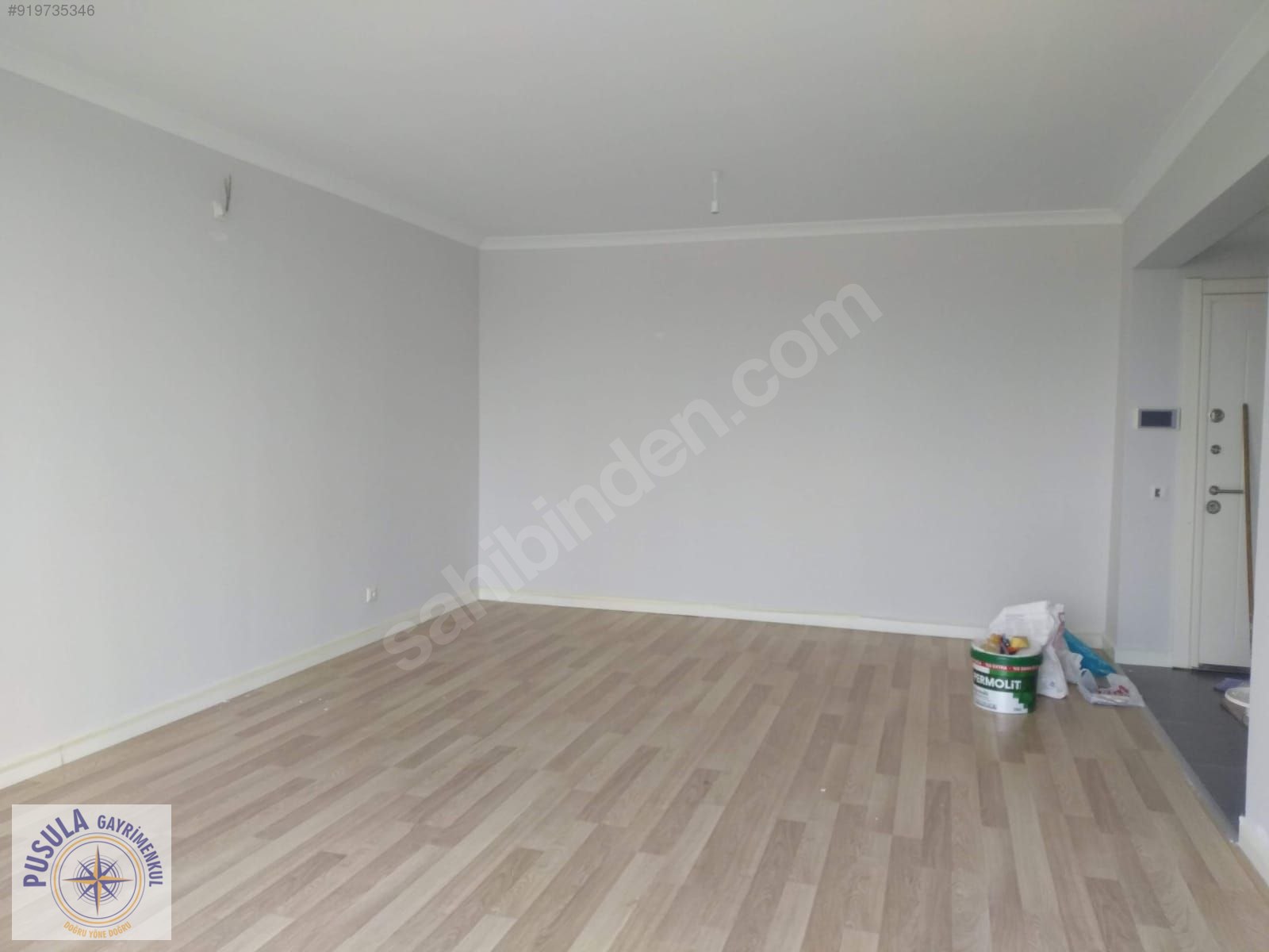 PUSULADAN EMLAK KONUT BAŞAKŞEHİR EVLERİ DEVİRLİ 3+1 BAHÇE KATI Devren