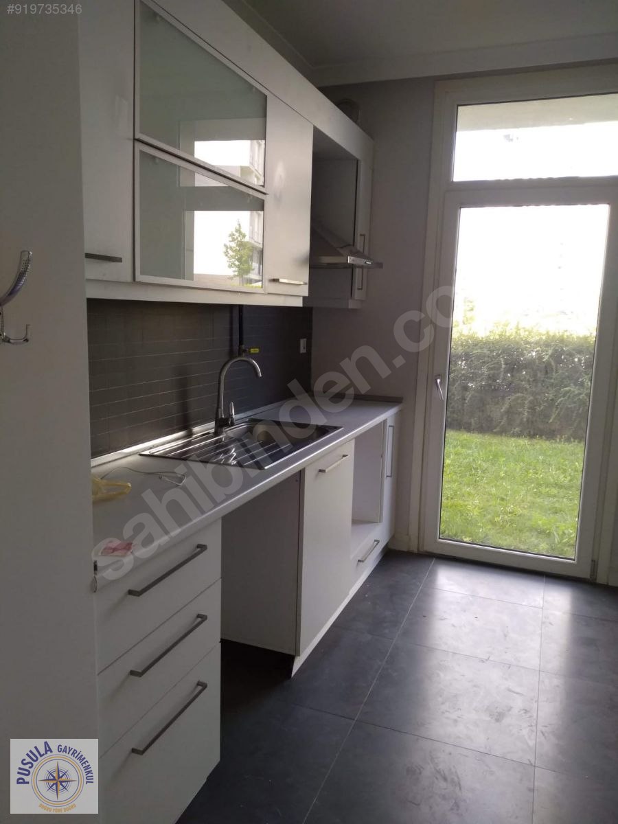 PUSULADAN EMLAK KONUT BAŞAKŞEHİR EVLERİ DEVİRLİ 3+1 BAHÇE KATI Devren