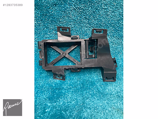 1768853056 W176 MAKYAJLI A KASA RADAR SENSÖRÜ TUTUCU A1768853056 #1283735389