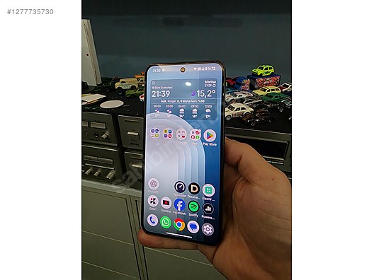 Used & Brand New Items / Cell Phones & Accessories / Cell Phones / Nothing / Phone (3)