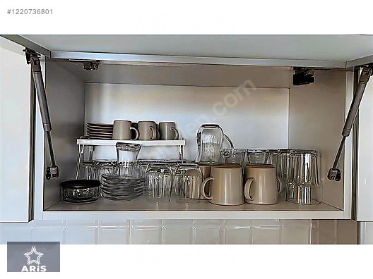 ARİS GRAND TOWER DA 30.KATTA YABANCI BAYAN ÖĞRENCİYE KİRALIK