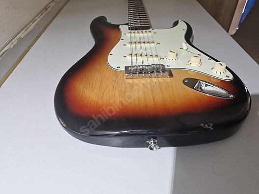 İkinci El ve Sıfır Alışveriş / Müzik / Müzik Aletleri / Telli Çalgılar / Gitar / Elektro