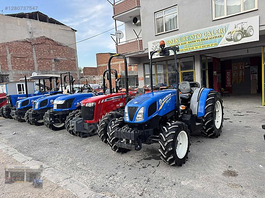 İş Makineleri & Sanayi / Tarım Makineleri / Traktör / New Holland / TD4.90B