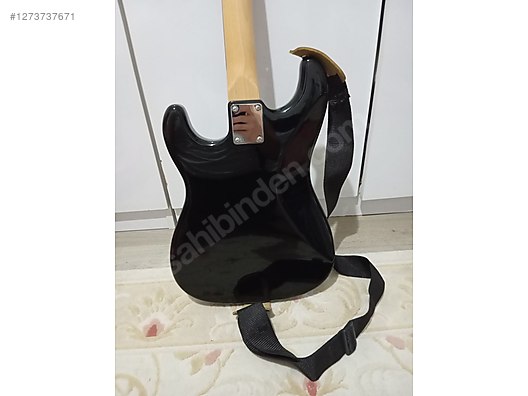 Squier Elektro Gitar
