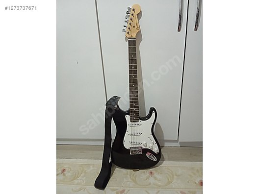 İkinci El ve Sıfır Alışveriş / Müzik / Müzik Aletleri / Telli Çalgılar / Gitar / Elektro