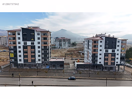 EMLAX'TAN EĞRİKÖPRÜ'DE CADDE ÜZERİ SATILIK DÜKKANLAR #1286737942