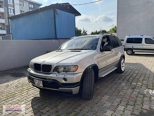 Benzin - BMW X5 4.6is - 2002