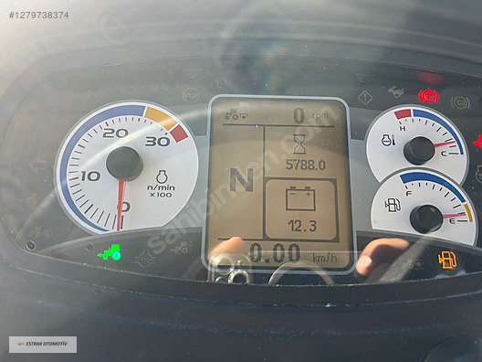 Machinery / Agricultural Machines / Tractors / New Holland / T5.115