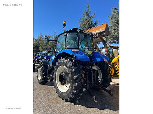 Machinery / Agricultural Machines / Tractors / New Holland / T5.115