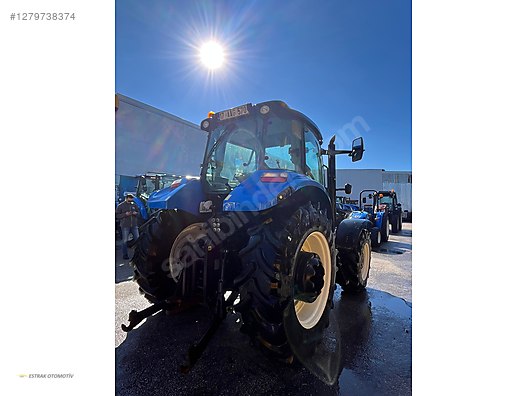 Machinery / Agricultural Machines / Tractors / New Holland / T5.115
