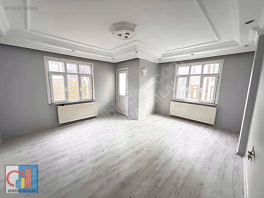 AVRUPA EMLAK'TAN SATILIK İÇİ SIFIRLANMIŞ 2+1 ARAKAT DAİRE #1284738564