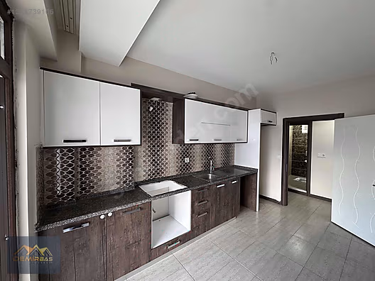 DEMİRBAŞ GAYRİMENKULDEN KİRALIK 3+1 ARAKAT DAİRE #1284739106