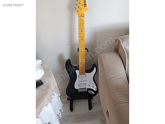 İkinci El ve Sıfır Alışveriş / Müzik / Müzik Aletleri / Telli Çalgılar / Gitar / Elektro