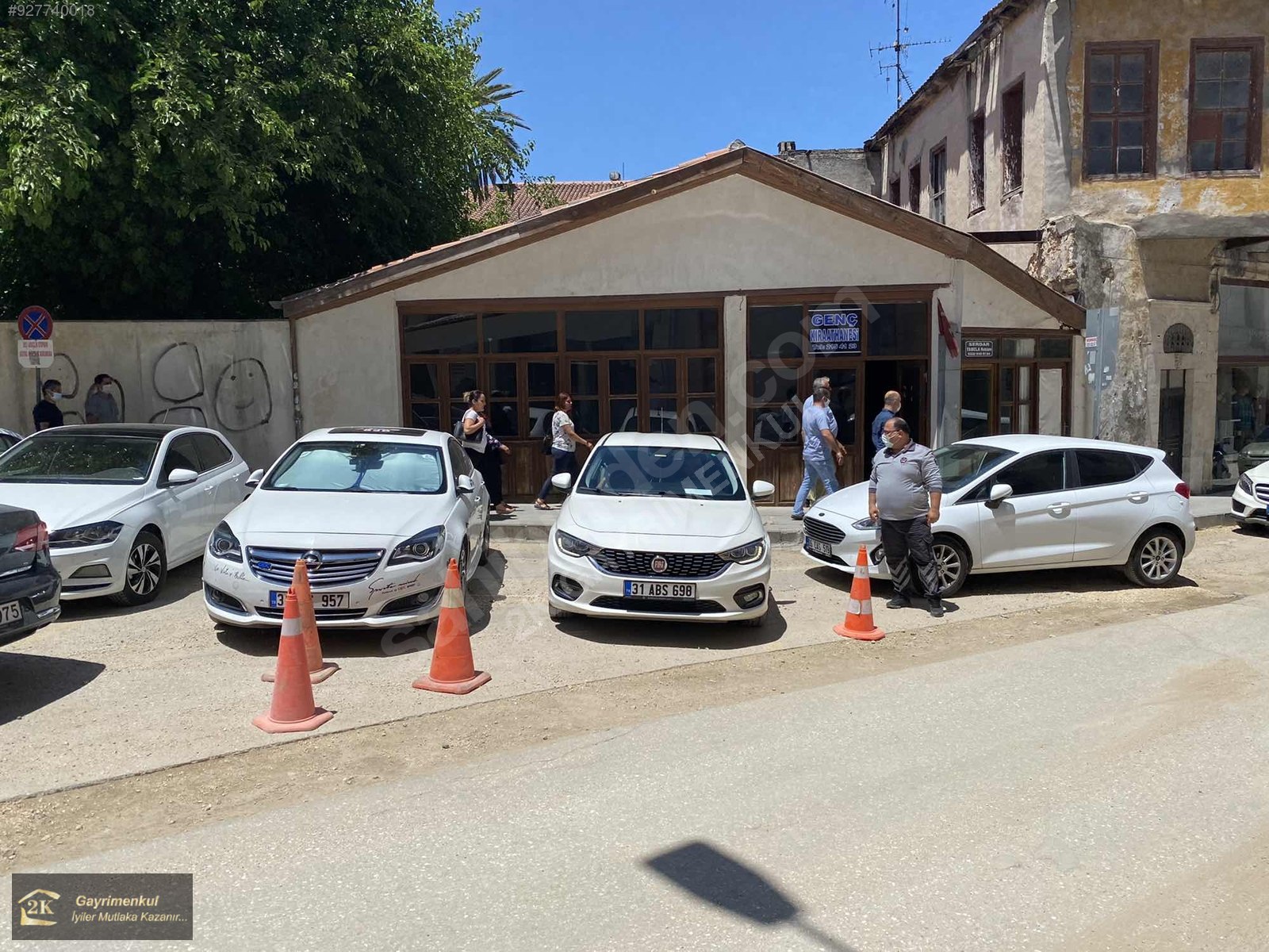 Antakya Merkez de Kiralık 118m2 kupon işyeri 927740018