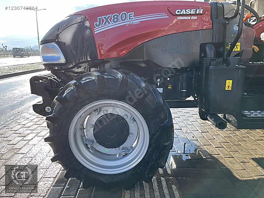 Machinery / Agricultural Machines / Tractors / Case IH / JX80E