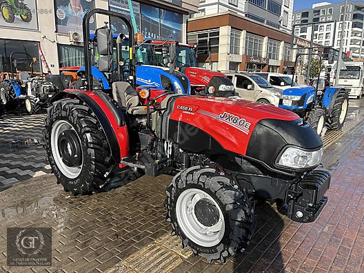 Machinery / Agricultural Machines / Tractors / Case IH / JX80E