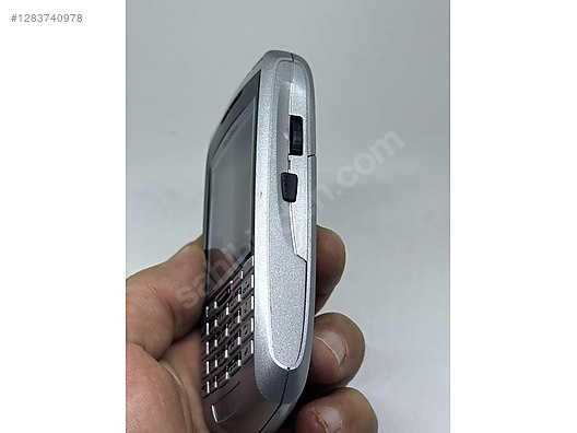 Used & Brand New Items / Cell Phones & Accessories / Cell Phones / BlackBerry / 7100g