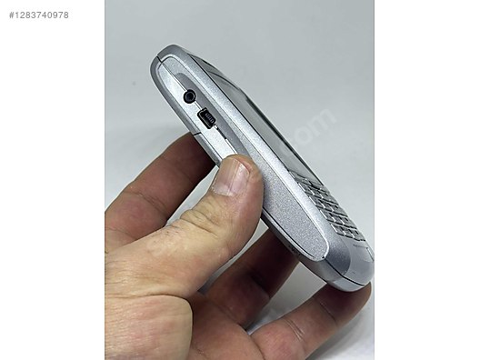 Used & Brand New Items / Cell Phones & Accessories / Cell Phones / BlackBerry / 7100g