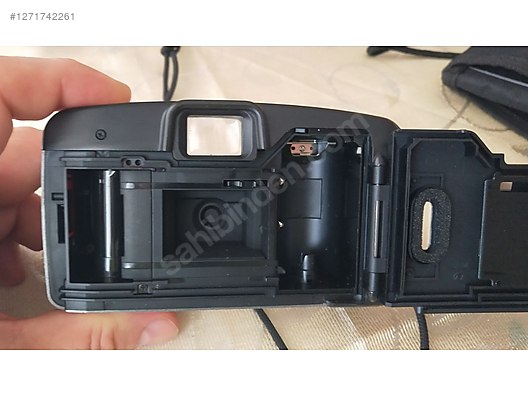 Used & Brand New Items / Cameras & Photographic Equipment / Analogue Film Cameras / 35 mm Film Cameras / Canon