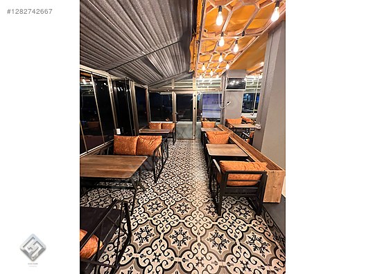 Used & Brand New Items / Home Decor / Furniture / Kitchen / Kitchen Tables Sets