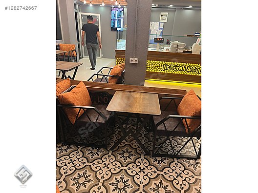 Used & Brand New Items / Home Decor / Furniture / Kitchen / Kitchen Tables Sets