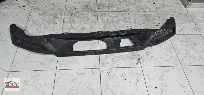 Volkswagen Passat Tampon (Arka)