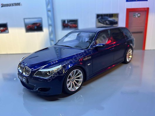 Otto Diecast Model 1:18 BMW Araba - 1255743625
