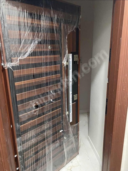 Cadde üzeri 4+1 dubleks daire